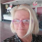 Professeur d'espagnol native qui vit en Espagne. Totalement bilingue pour tous niveaux cours particuliers ou en groupe